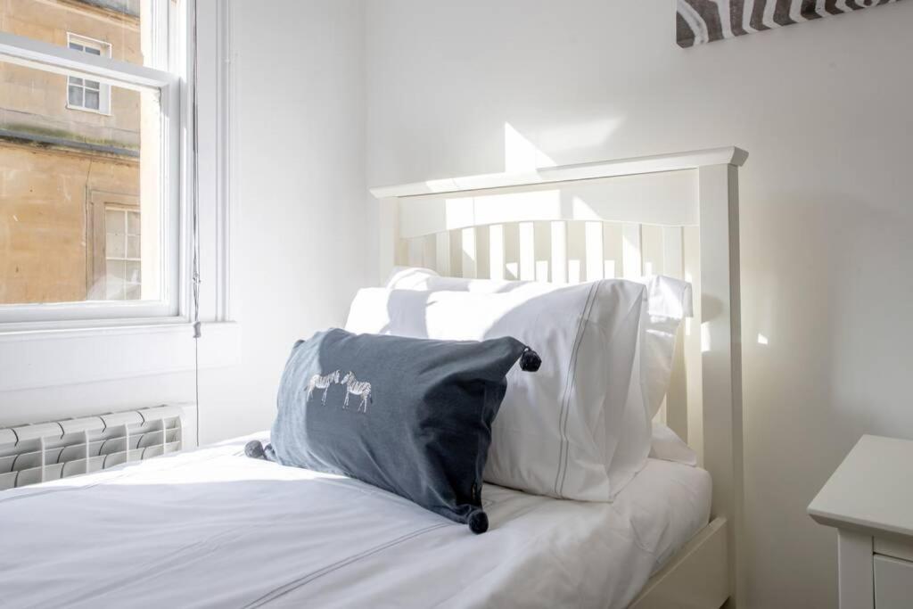 2 Bed City Centre Apartment 1 Min From Bath Abbey エクステリア 写真