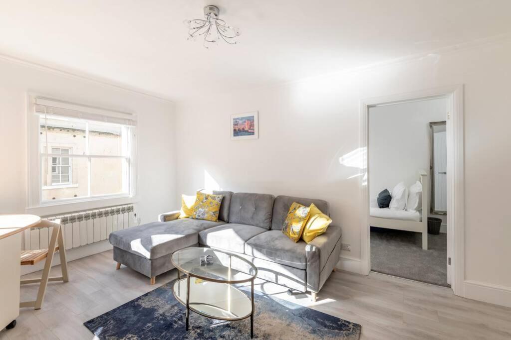 2 Bed City Centre Apartment 1 Min From Bath Abbey エクステリア 写真